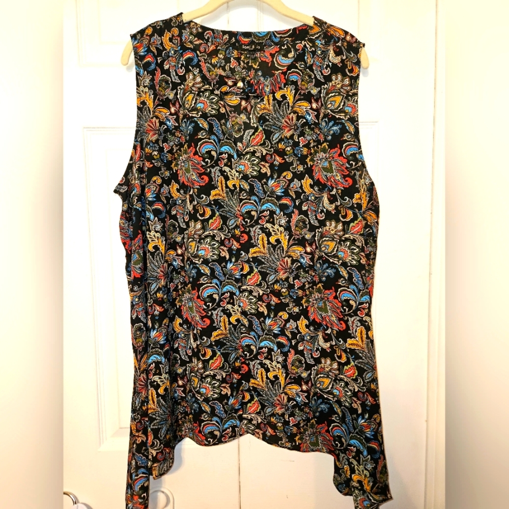 #461 Sami & Jo Black Floral Sleeveless Top,size.3X